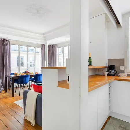 Bnbnova- 2br - Le Louvre & Saint Germain باريس