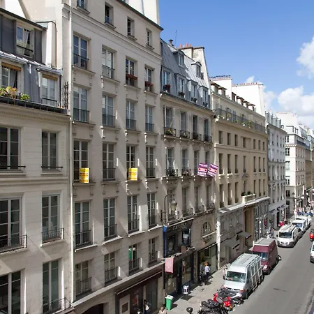 Bnbnova- 2br - Le Louvre & Saint Germain شقة *